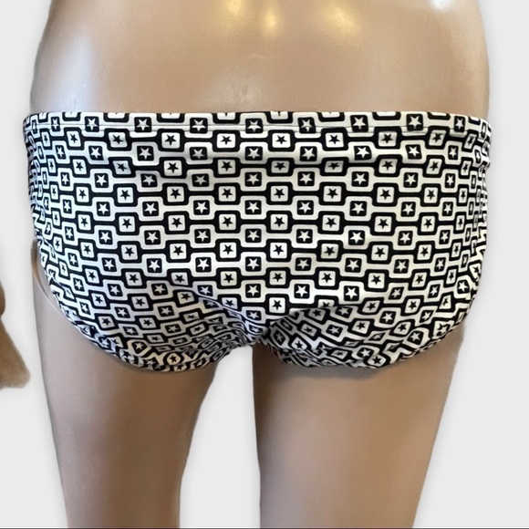 CONVERSE graphic black & white swim bottom - Picture 4 of 8